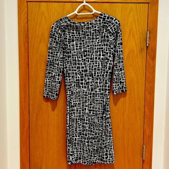 Banana Republic dress - Picture 2 of 3